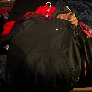 Black Nike hoodie/sweatshirt